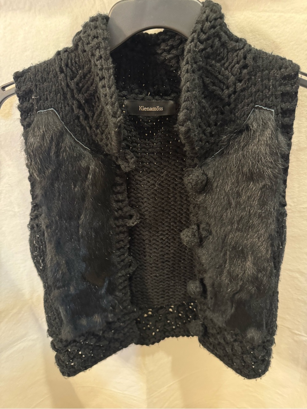 Women's vintage Kienamoss Black Knit Fur-Trim Vest size Med